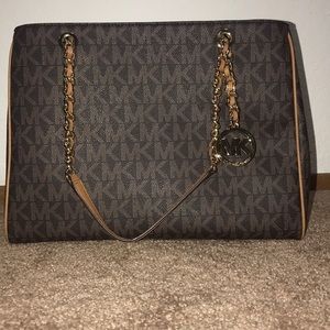 NWT MICHAEL KORS BAG